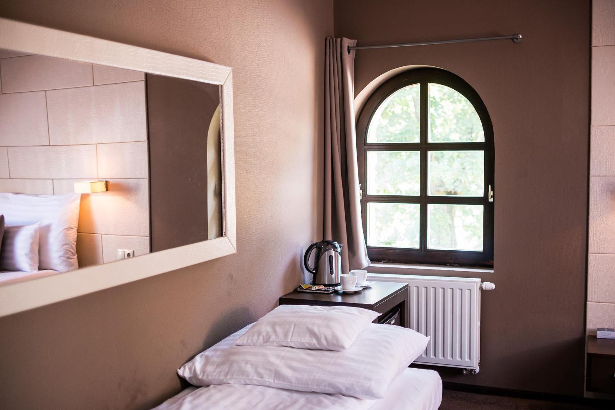 Hotel Fuerdohaz Mestecǎneşti Cameră foto